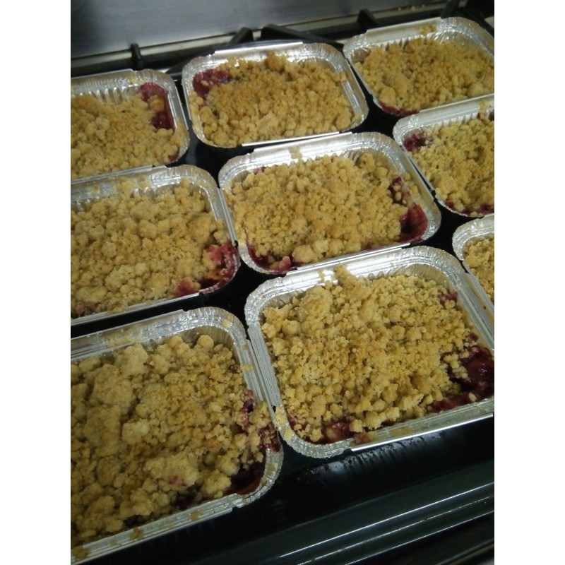 Crumble aux pommes et fruits rouges